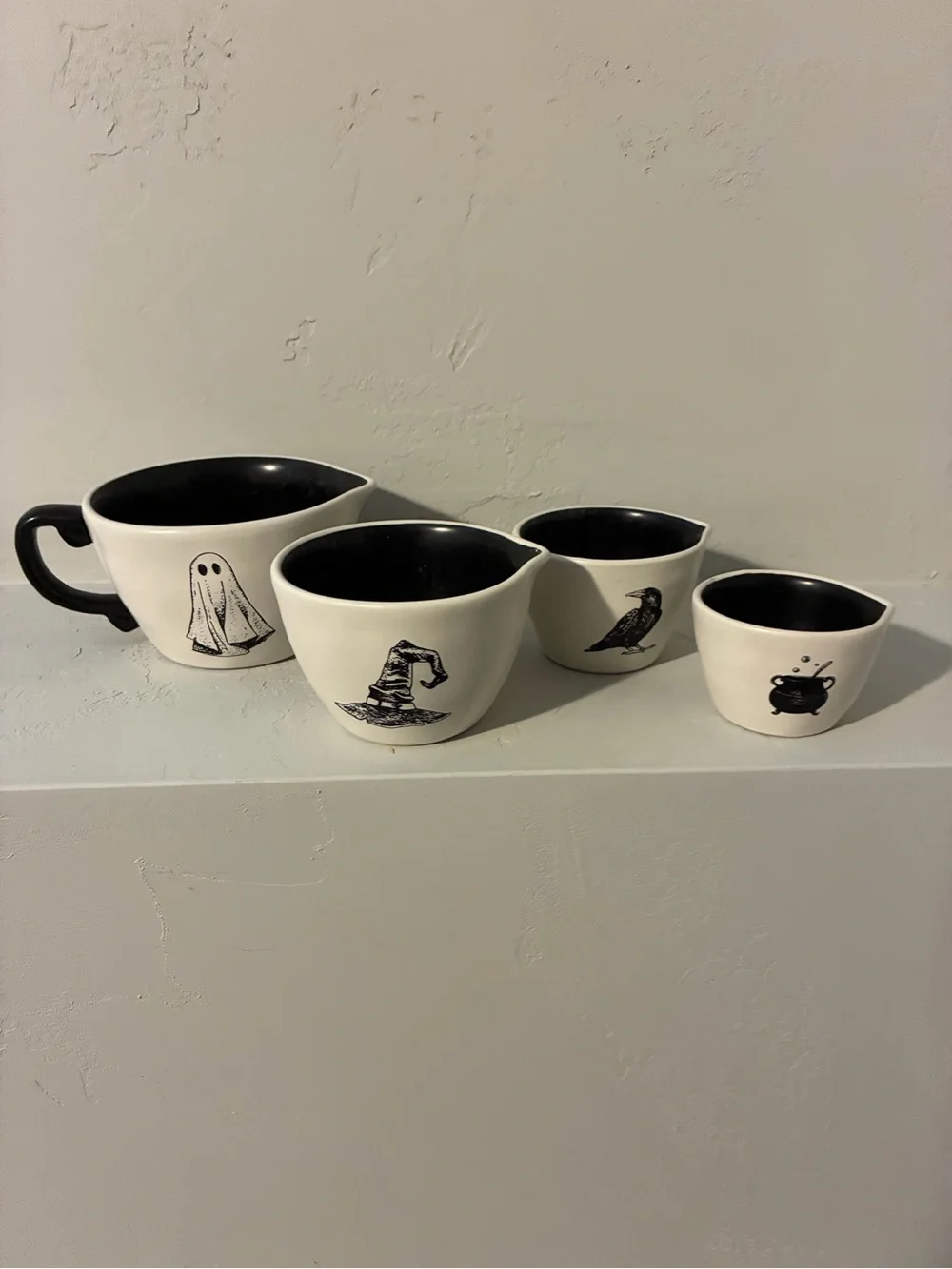 Rae Dunn Halloween measuring cups